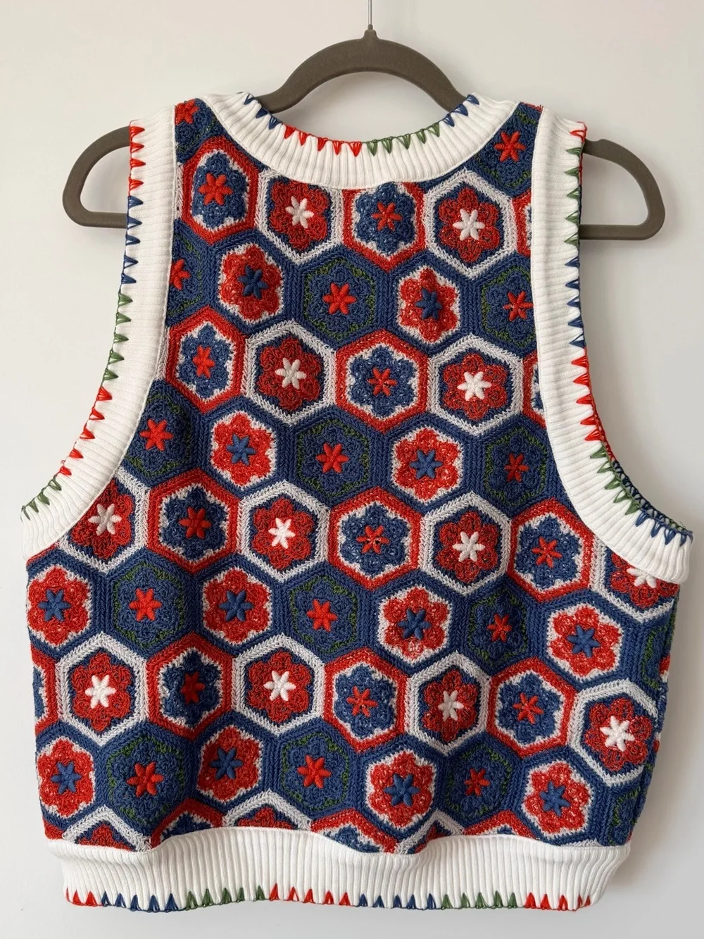 FARM RIO CROCHET VEST - Picture 11 of 11
